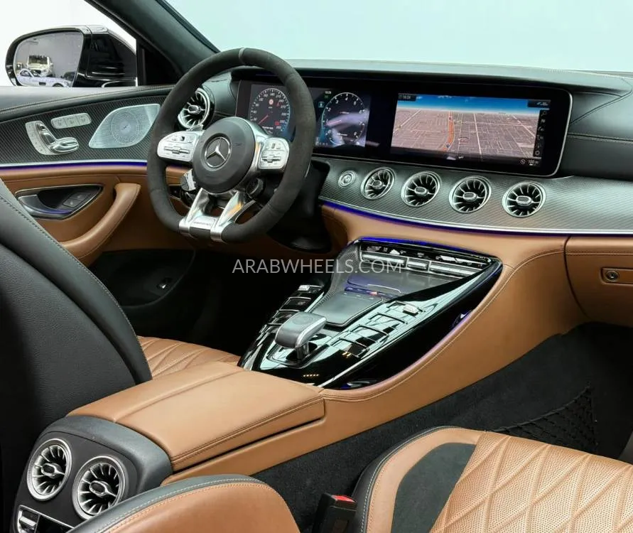 مرسيدس بنز AMG جي تي 2019 for Sale in دبي Image-12