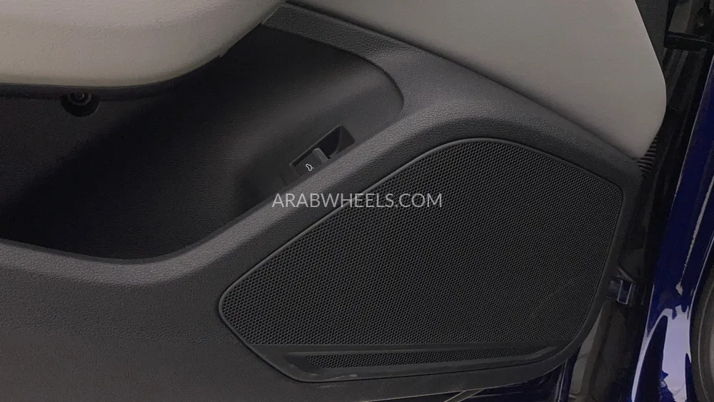 Audi A4 2023 for Sale in Dubai Image-23