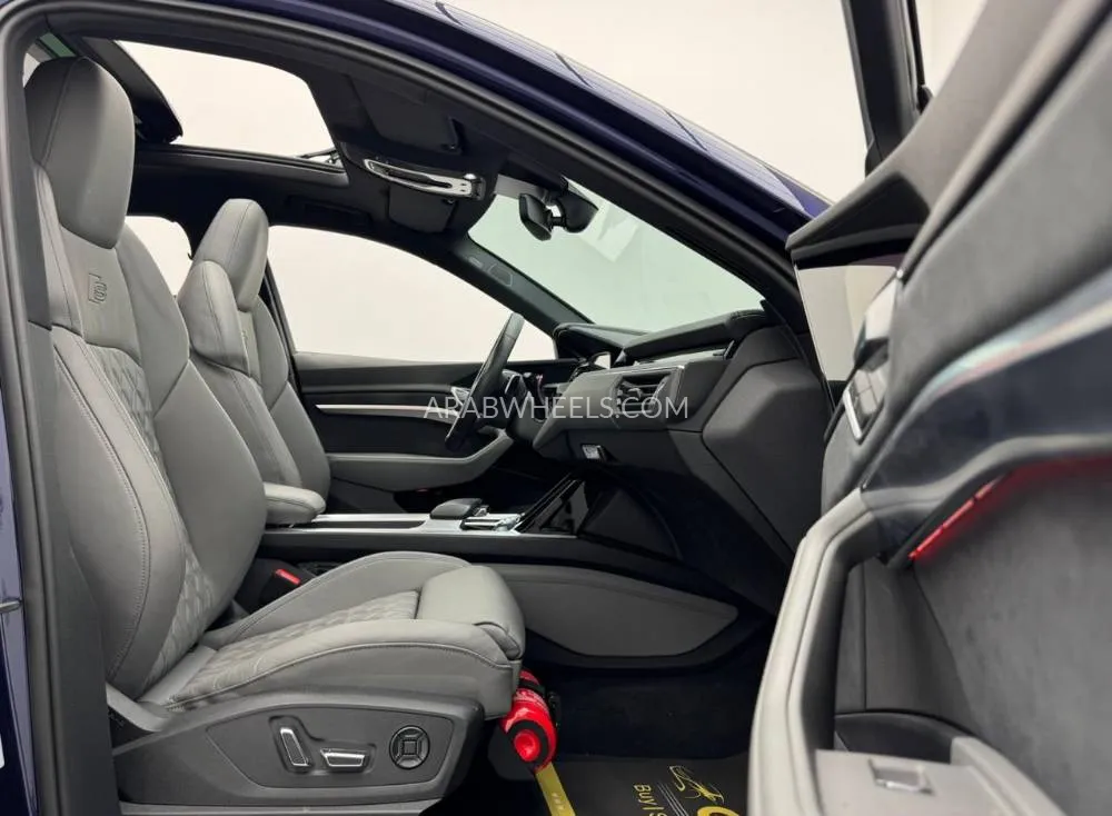 Audi e-tron GT 2023 for Sale in Dubai Image-12