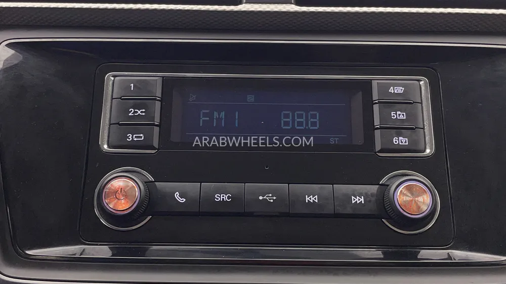 MG 5 2023 for Sale in Dubai Image-27