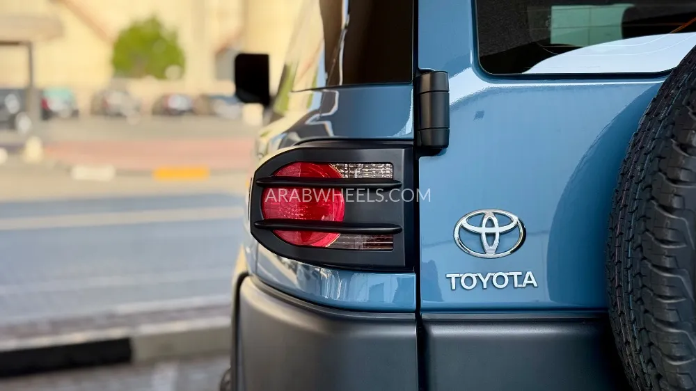 Toyota FJ Cruiser 2021 for Sale in Dubai Image-13