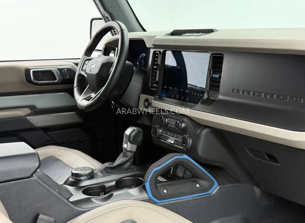 Ford Bronco 2021 for Sale in Dubai Image-7