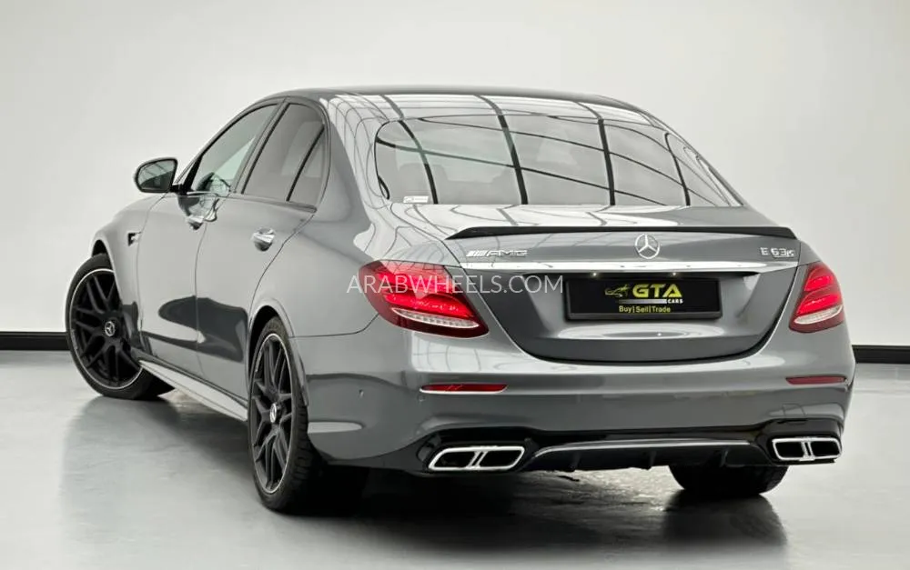 Mercedes Benz E Class 2018 for Sale in Dubai Image-6