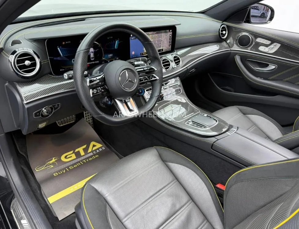 Mercedes Benz E Class 2022 for Sale in Dubai Image-4