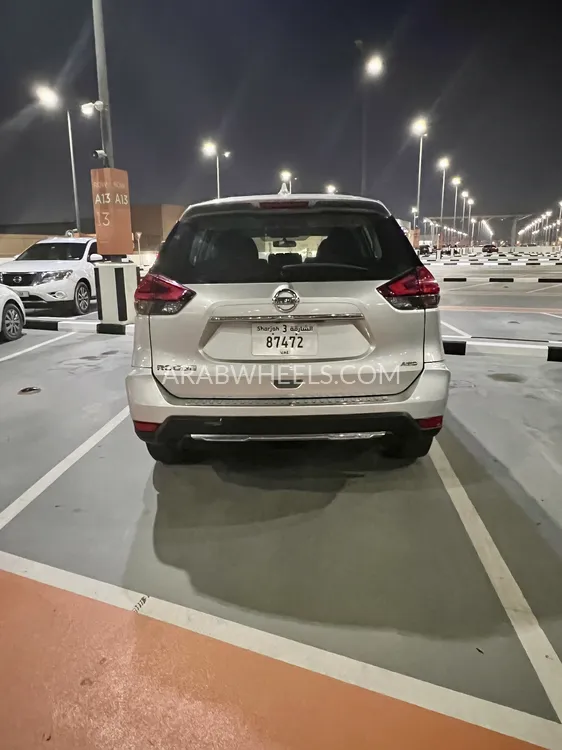 نيسان روج 2017 for Sale in دبي Image-5