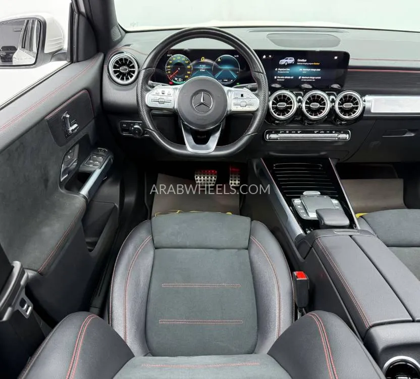 مرسيدس بنز EQB 2023 for Sale in دبي Image-8