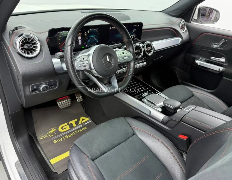 مرسيدس بنز EQB 2023 for Sale in دبي Image-11