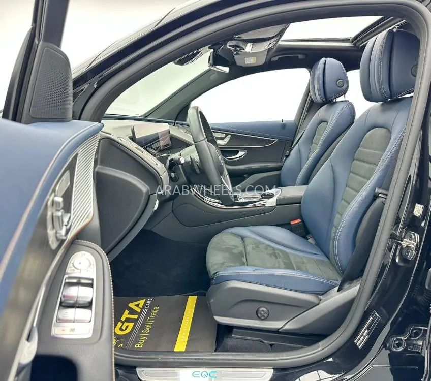 مرسيدس بنز EQC 2022 for Sale in دبي Image-15