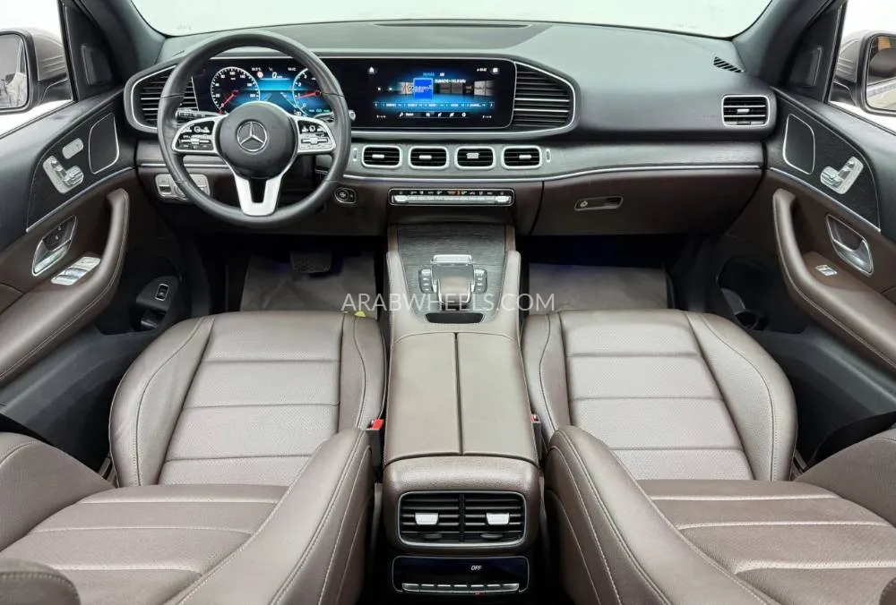 Mercedes Benz GLE Class 2022 for Sale in Dubai Image-10