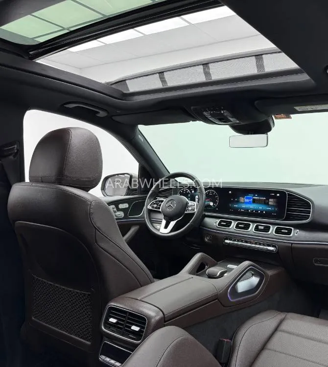 Mercedes Benz GLE Class 2022 for Sale in Dubai Image-13