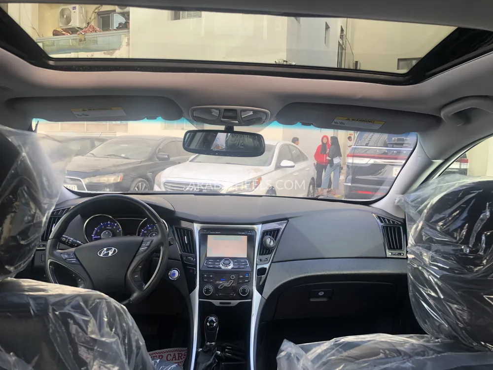 هيونداي سوناتا 2011 for Sale in عجمان Image-12