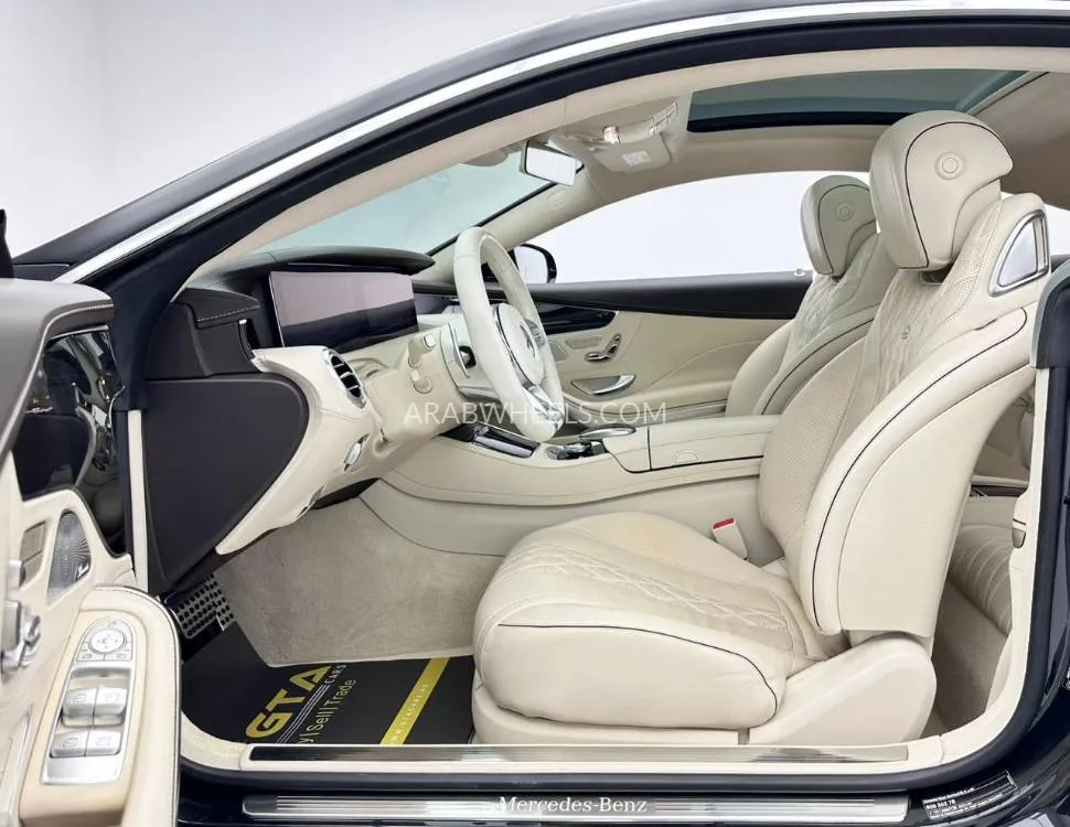 Mercedes Benz CLS Class 2018 for Sale in Dubai Image-15