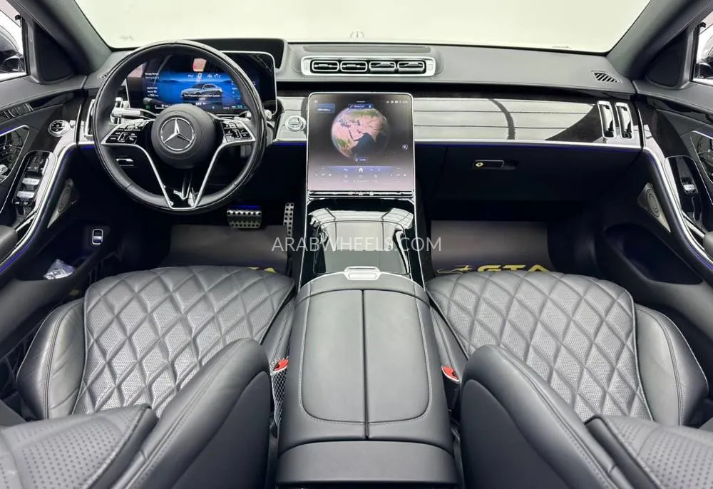 Mercedes Benz CLS Class 2022 for Sale in Dubai Image-10