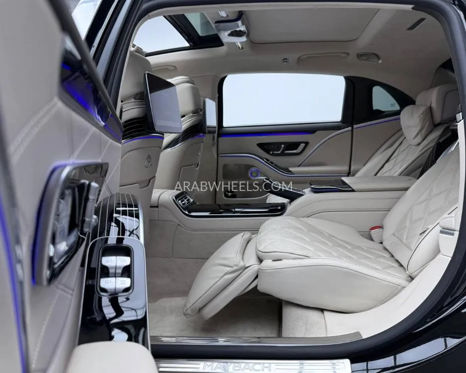 Mercedes Benz CLS Class 2023 for Sale in Dubai Image-20