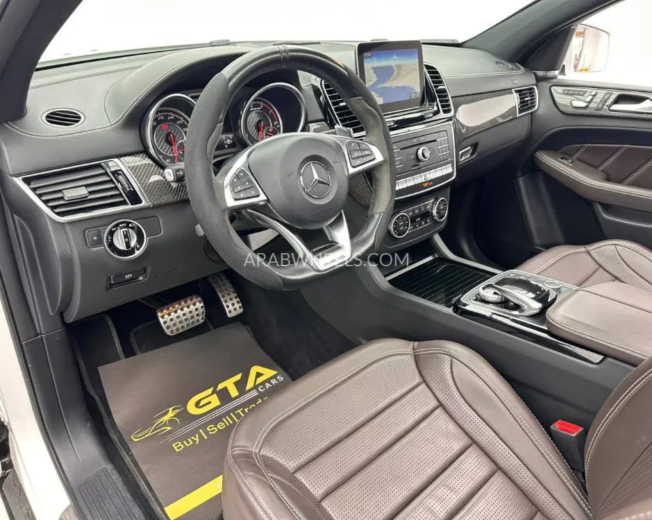 Mercedes Benz GLE Class 2019 for Sale in Dubai Image-9