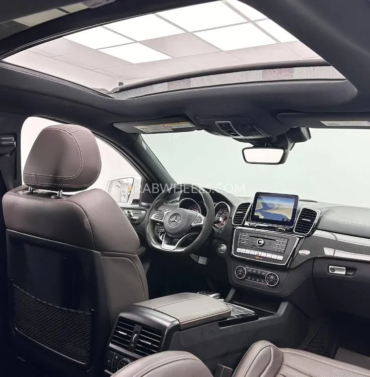 Mercedes Benz GLE Class 2019 for Sale in Dubai Image-13