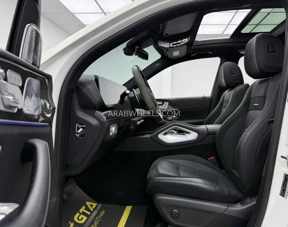 Mercedes Benz GLE Class 2021 for Sale in Dubai Image-14