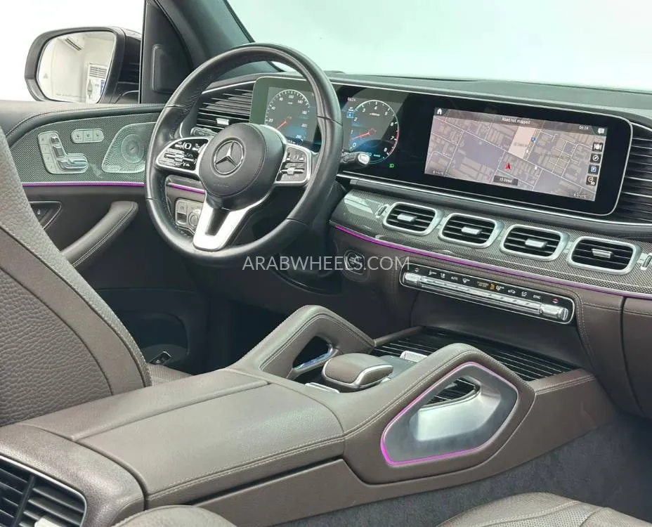 Mercedes Benz GLE Class 2023 for Sale in Dubai Image-11