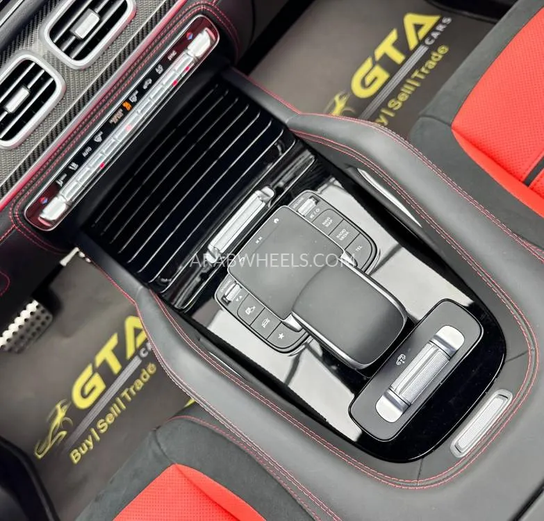 مرسيدس بنز GLE Class 2024 for Sale in دبي Image-15