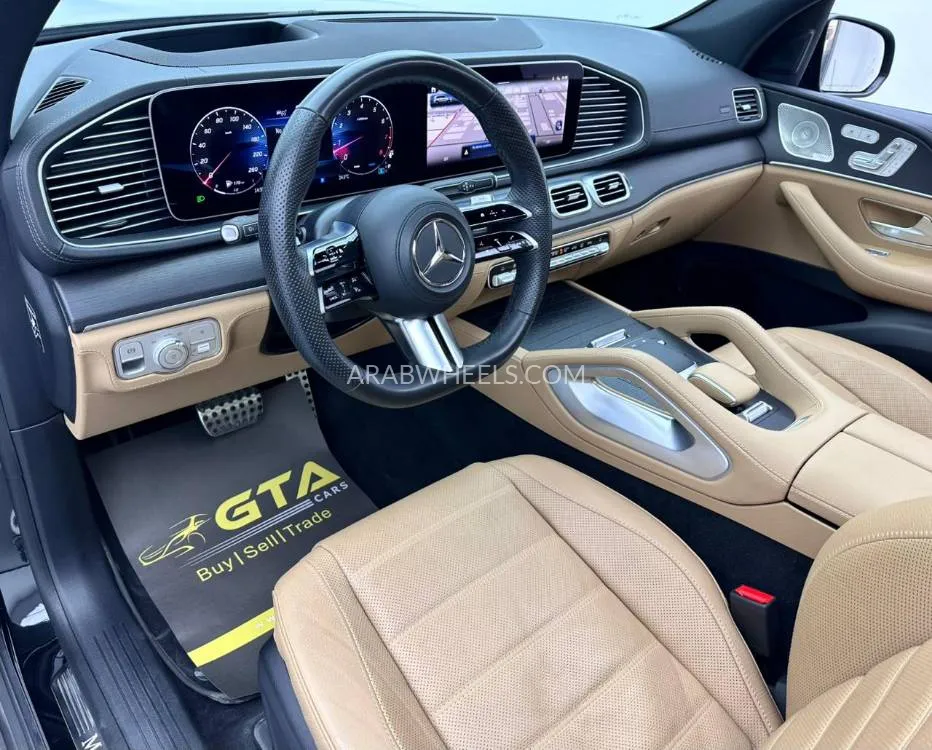 مرسيدس بنز GLE Class 2024 for Sale in دبي Image-9