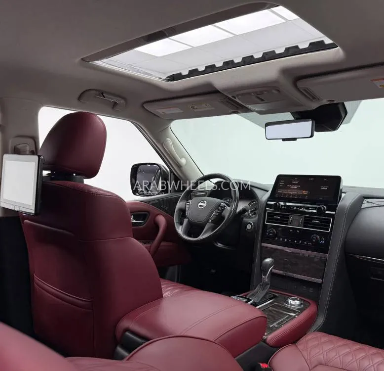 Nissan Patrol 2024 for Sale in Dubai Image-12