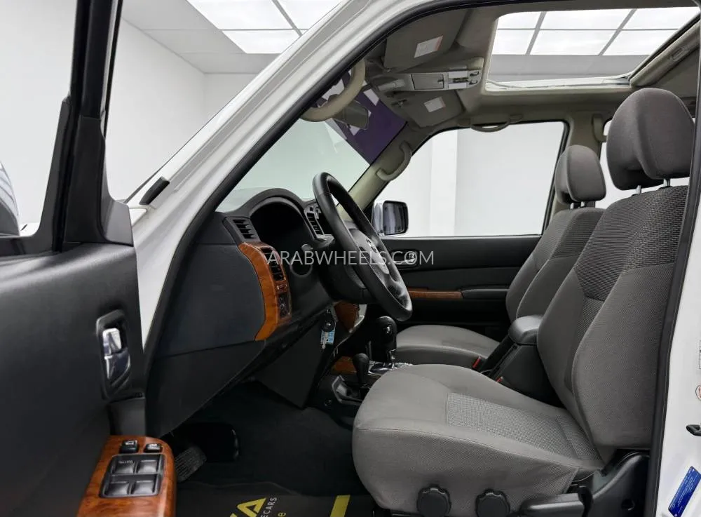 Nissan Patrol 2022 for Sale in Dubai Image-15