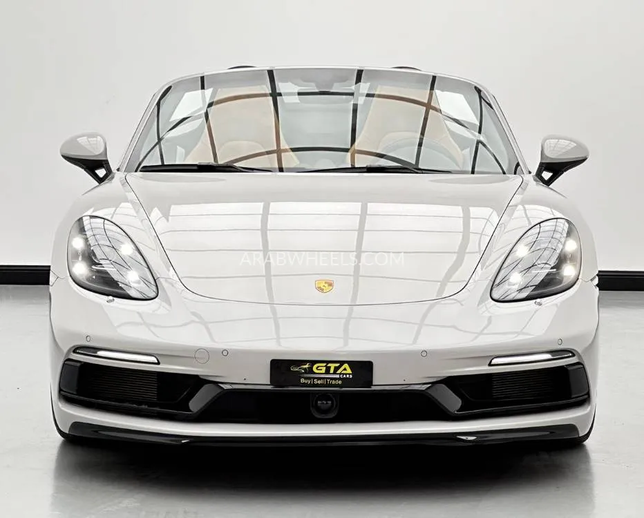 Porsche 718 2023 for Sale in Dubai Image-2
