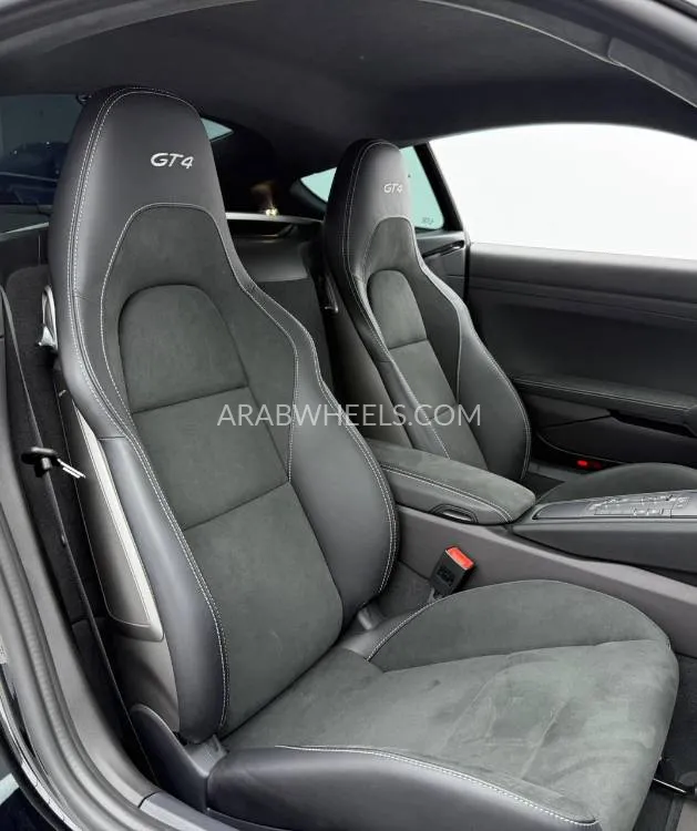 Porsche 718 2023 for Sale in Dubai Image-15