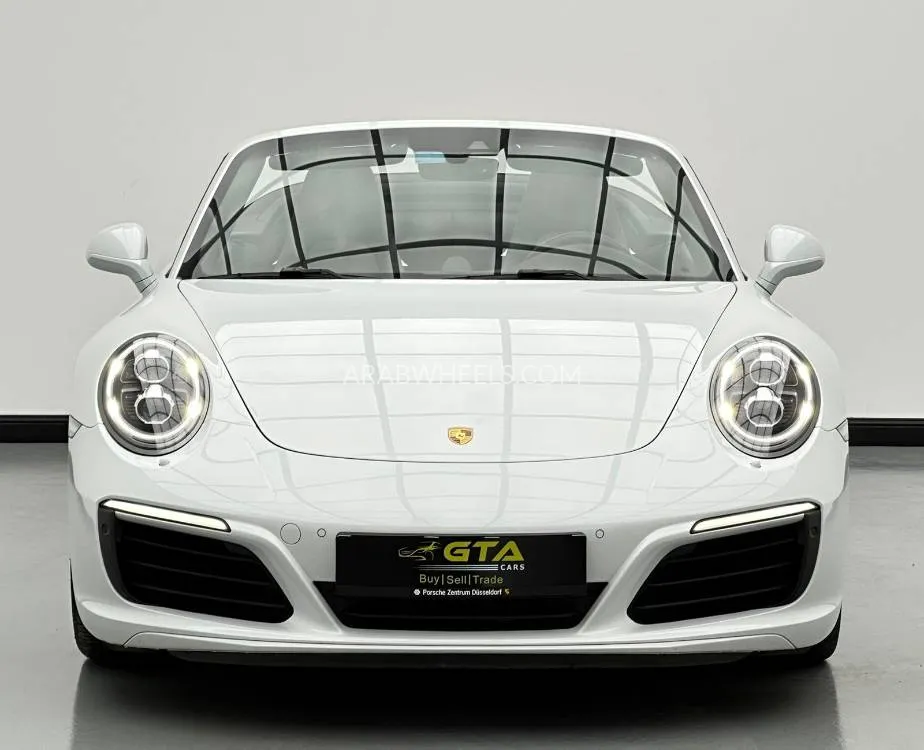 Porsche 911 2018 for Sale in Dubai Image-2