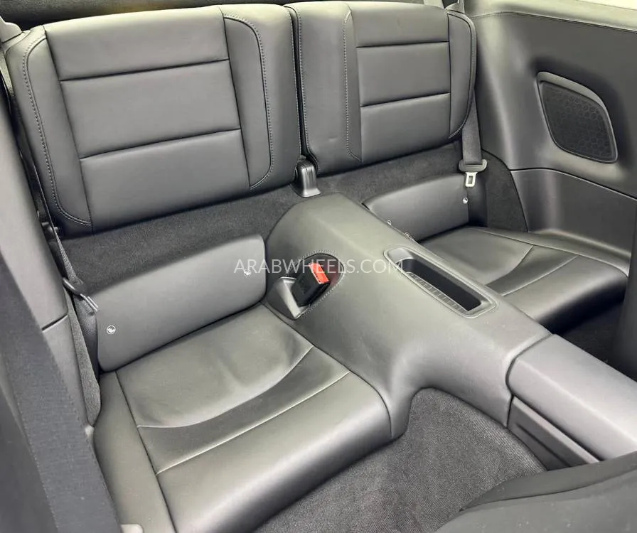 بورشه 911 2015 for Sale in دبي Image-14