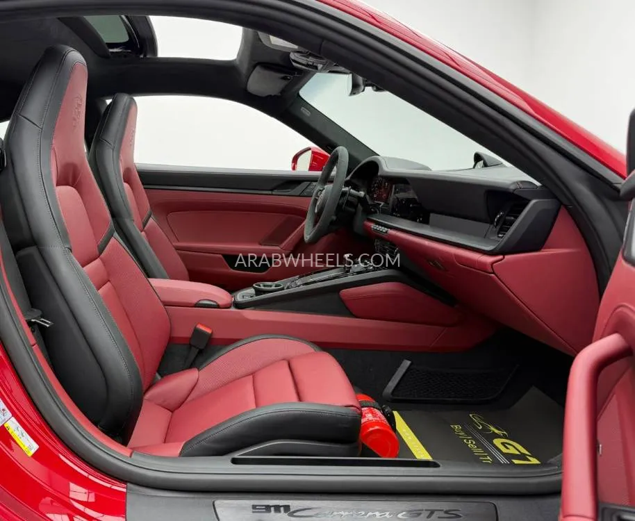 بورشه 911 2026 for Sale in دبي Image-9