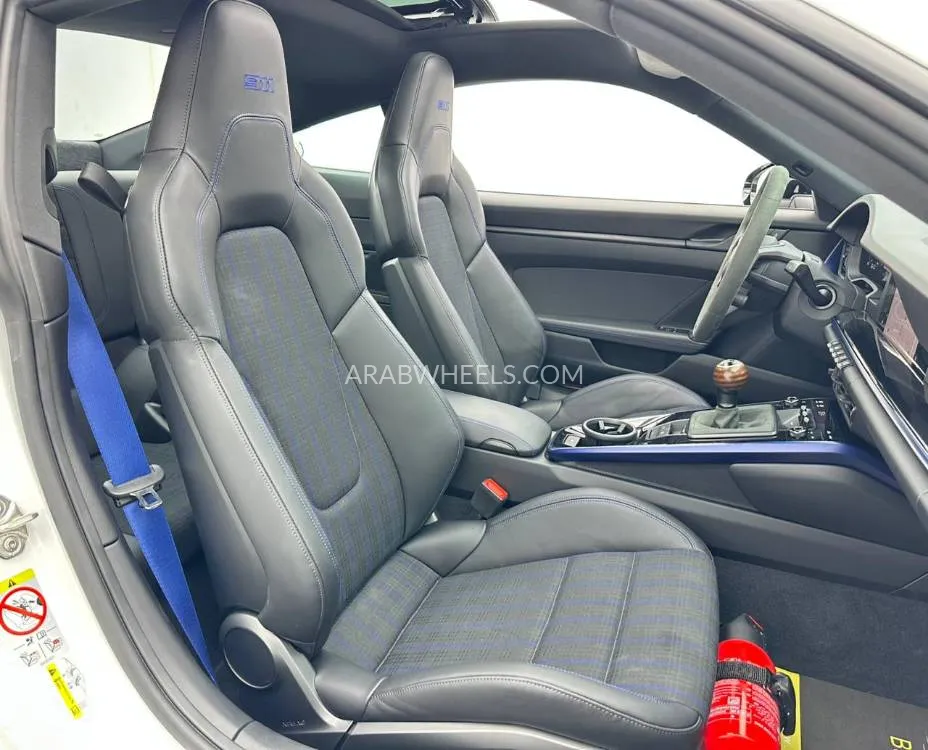 بورشه 911 2025 for Sale in دبي Image-11