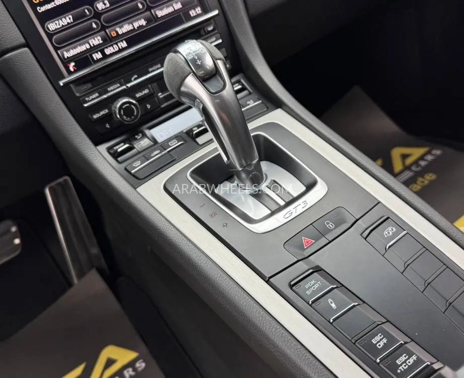 بورشه 911 2015 for Sale in دبي Image-3