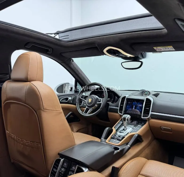Porsche Cayenne 2016 for Sale in Dubai Image-15