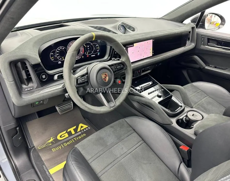 Porsche Cayenne 2025 for Sale in Dubai Image-11