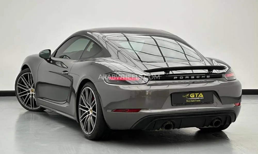 Porsche Cayman 2022 for Sale in Dubai Image-7