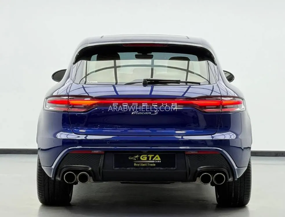 Porsche Macan 2022 for Sale in Dubai Image-5