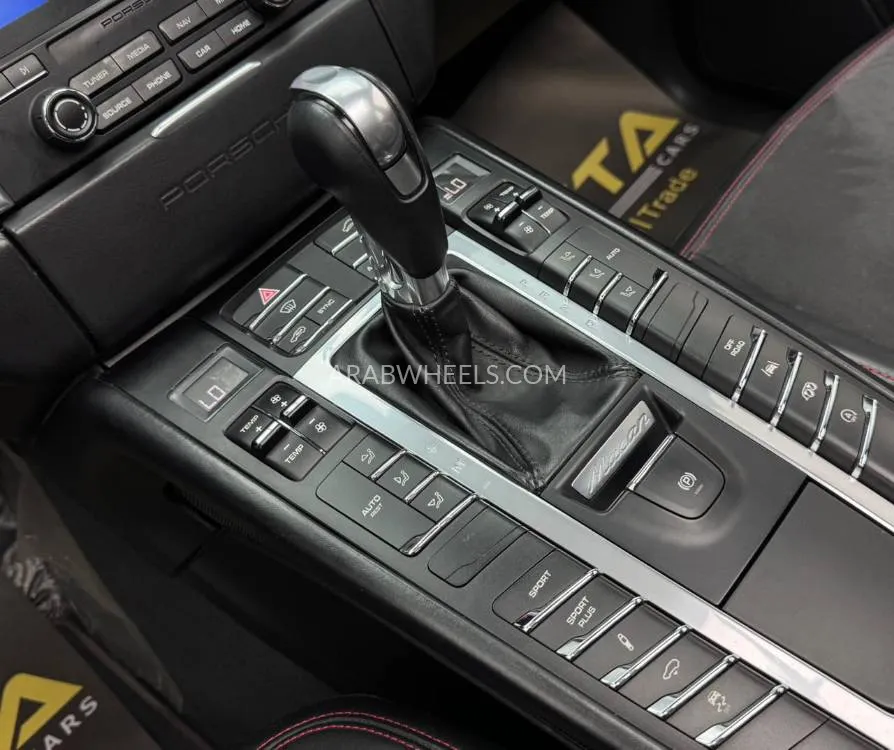 بورشه ماكان 2017 for Sale in دبي Image-10