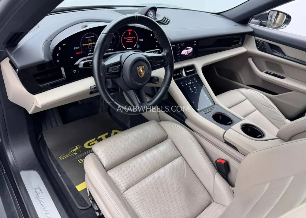 بورشه تايكان 2021 for Sale in دبي Image-15