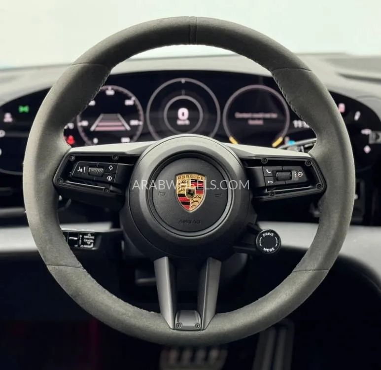 Porsche Taycan 2023 for Sale in Dubai Image-9