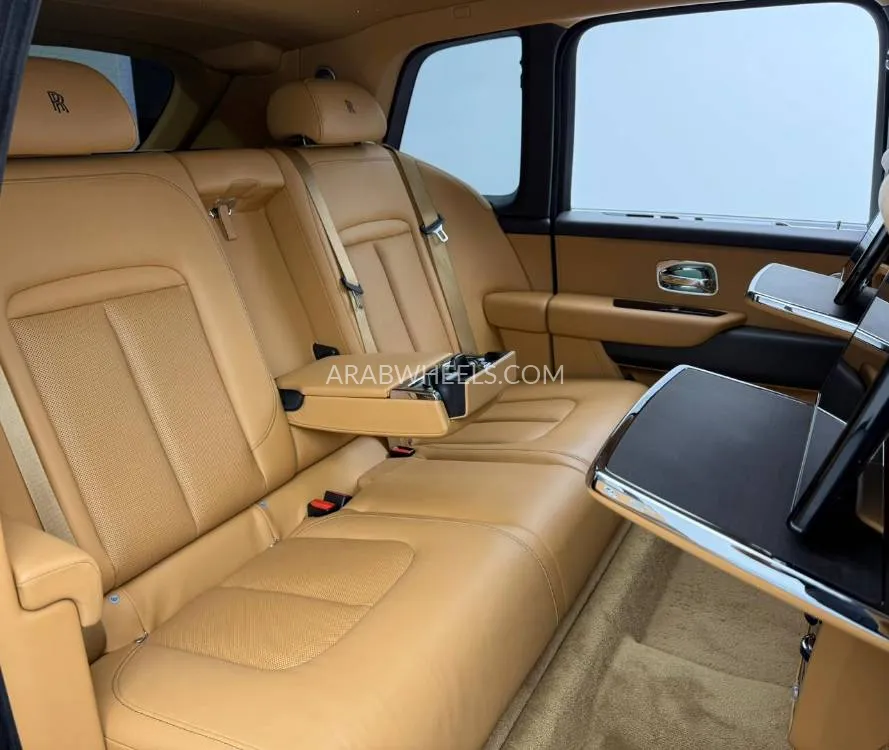 Rolls Royce Cullinan 2022 for Sale in Dubai Image-18