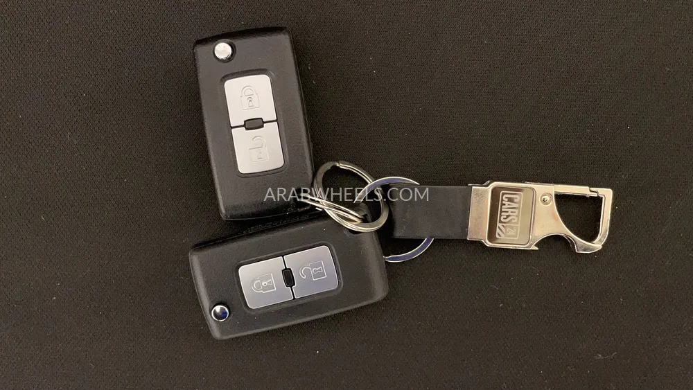 Mitsubishi Pajero 2022 for Sale in Dubai Image-28