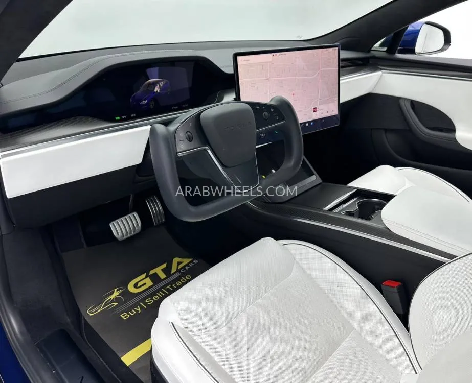 تسلا S موديل 2023 for Sale in دبي Image-9