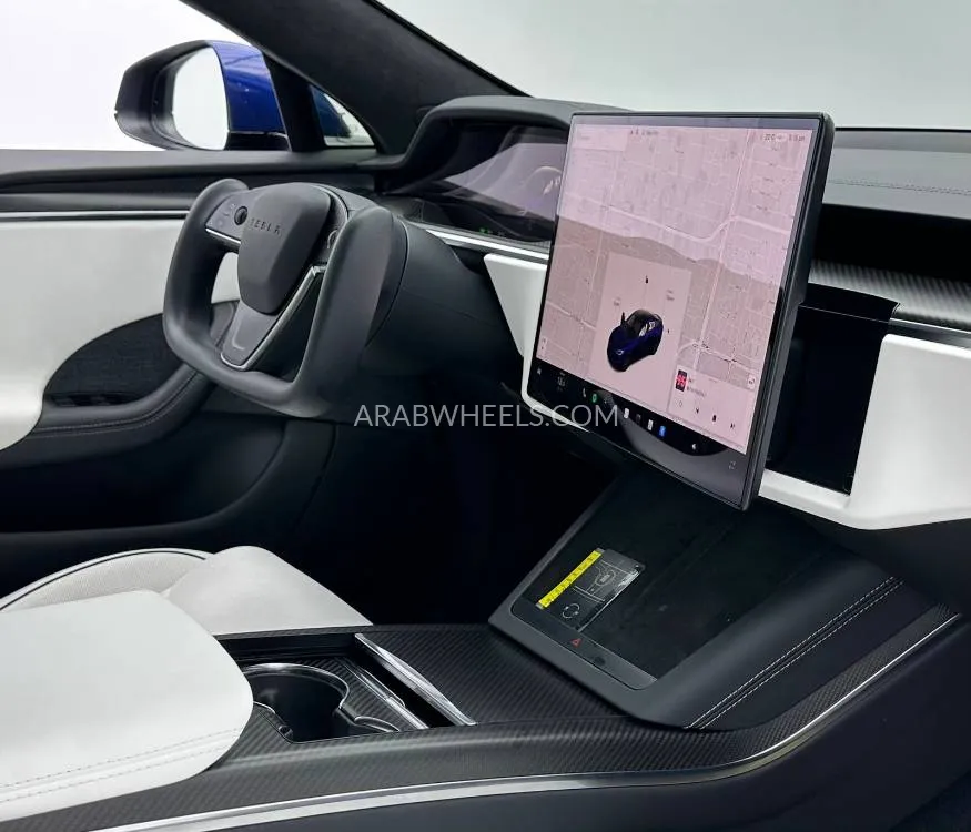 تسلا S موديل 2023 for Sale in دبي Image-12