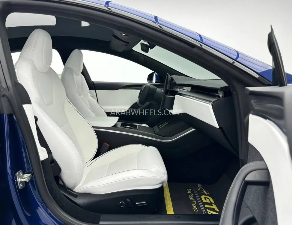 تسلا S موديل 2023 for Sale in دبي Image-15