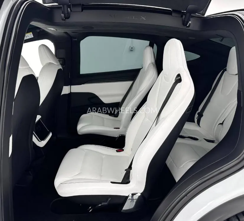 Tesla Model X 2024 for Sale in Dubai Image-19