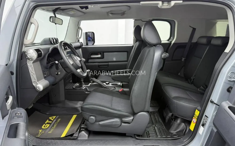 Toyota FJ Cruiser 2022 for Sale in Dubai Image-16