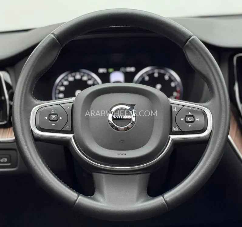Volvo XC90 2021 for Sale in Dubai Image-9