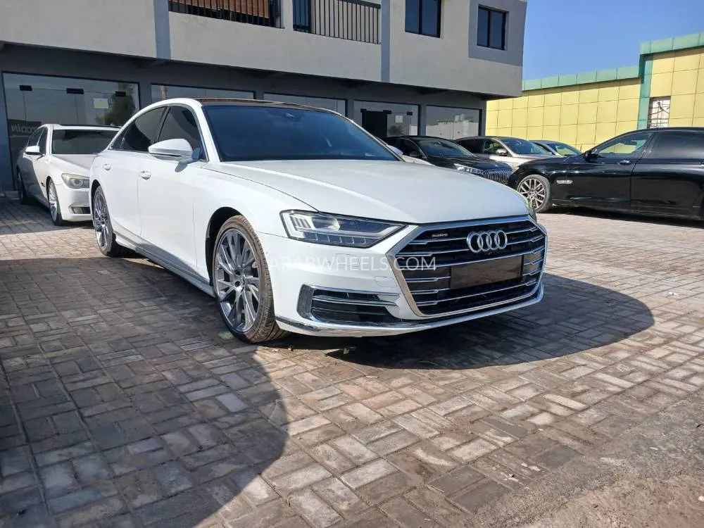 أودي A8 2019 for Sale in رأس الخيمة Image-9