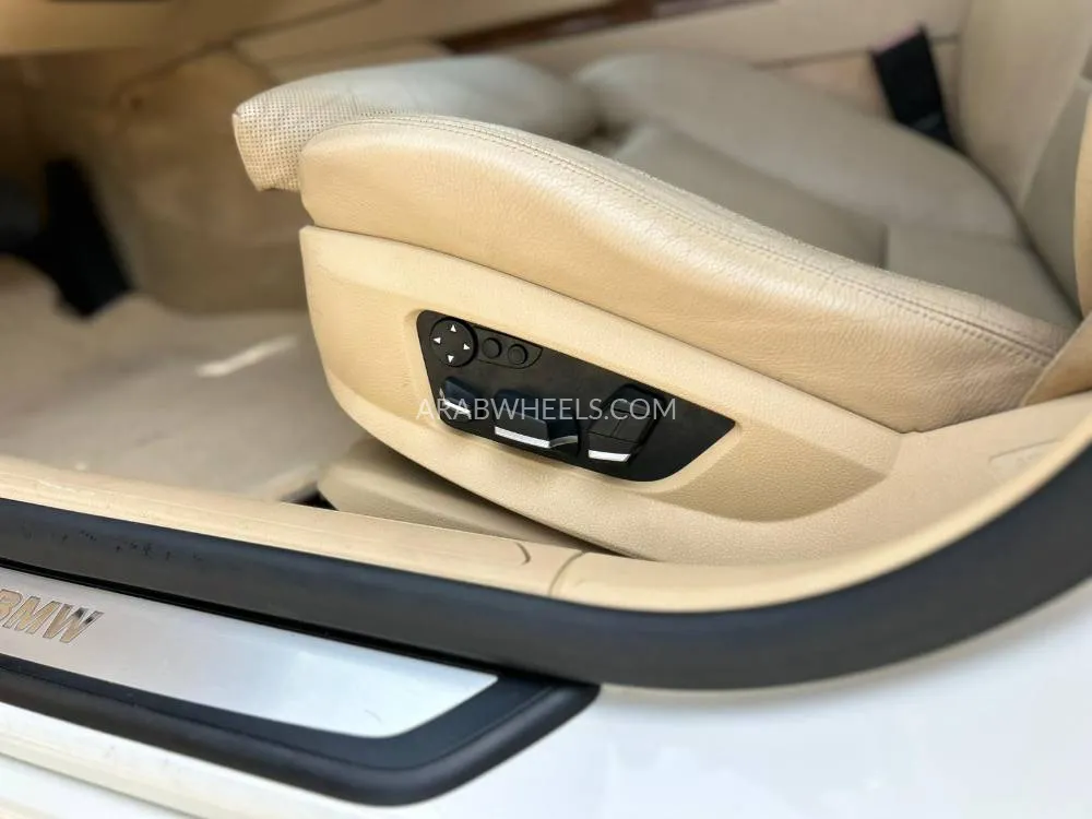 BMW 7 series 2011 for Sale in Ras Al Khaimah Image-15